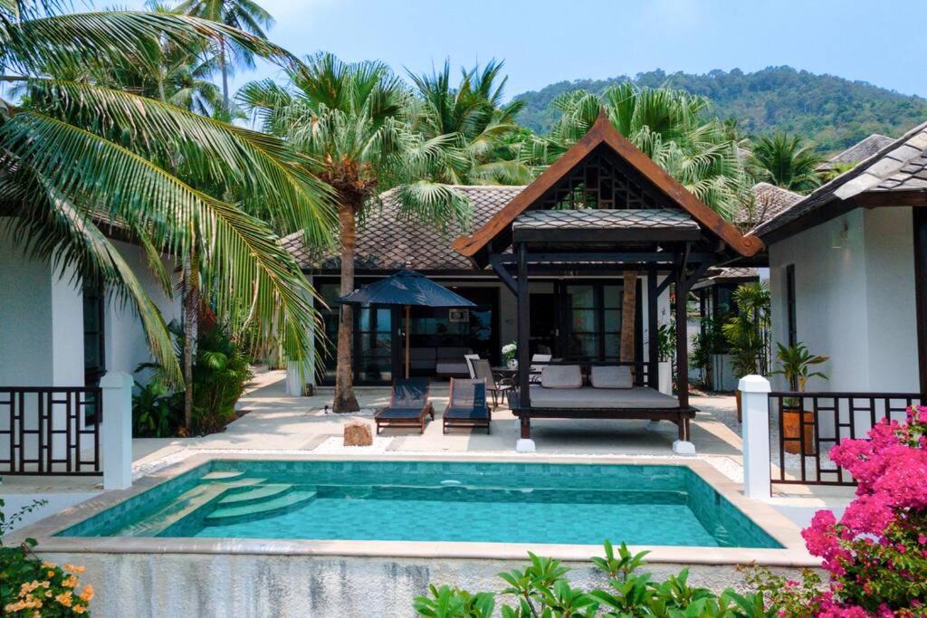 Bali Style 24 Villa Ko Samui